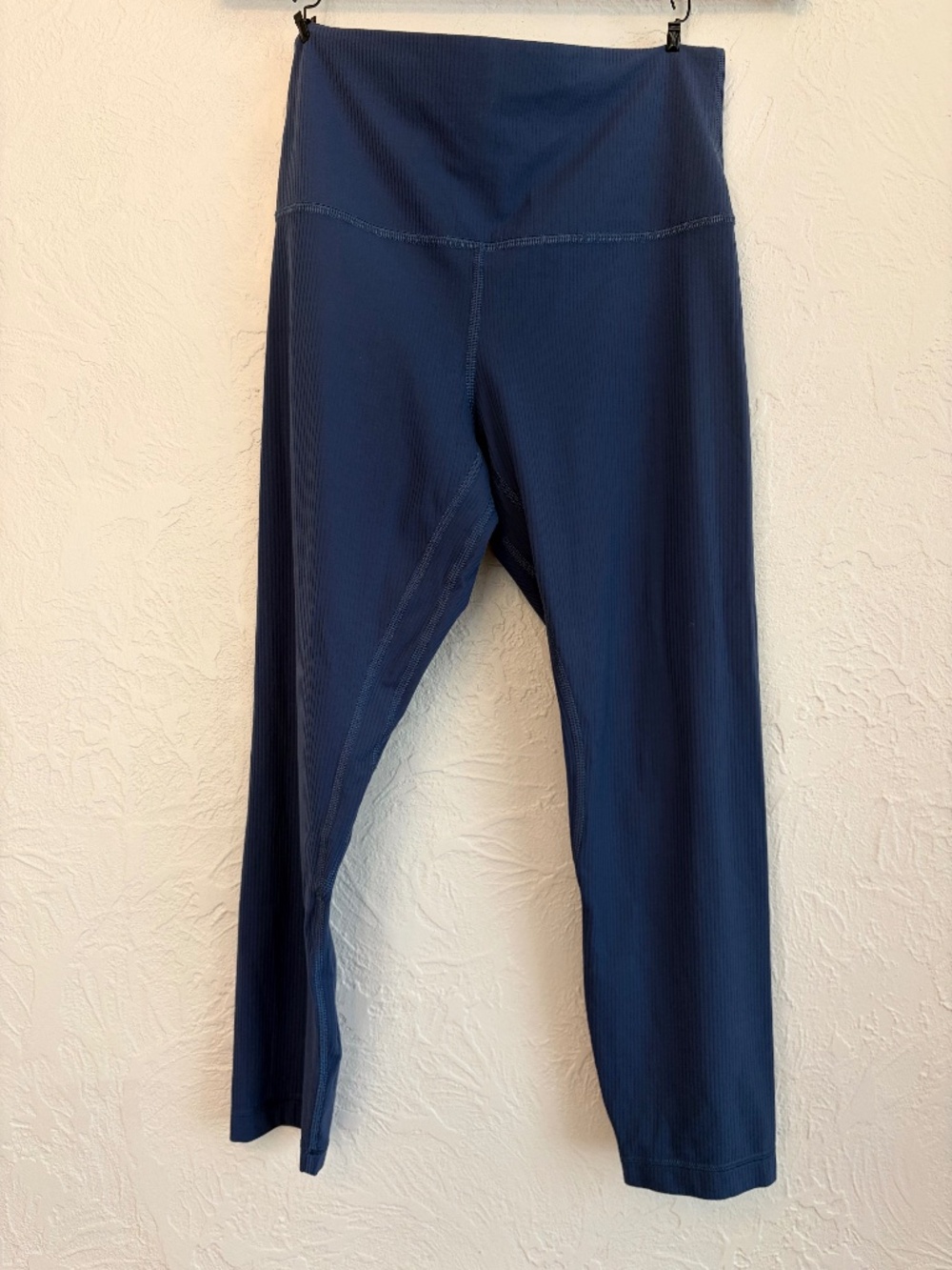 LuLuLemon NWOT Align 25" HR